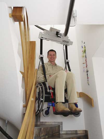 LUX Trapenlift in Luxemburg und  liefert alle Arten von Treppenlifen Sitzliften Plattformliften Behindertenaufzug Hebebühnen Hebebühne